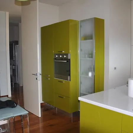 Terrace View Apartment *